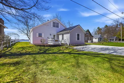 19803 Merritt Ave, Chippewa Lake, MI 49320