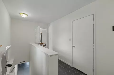 Entry Way - 3423 Balmars Ave, Jackson, MI 49201 photo 2 of 3