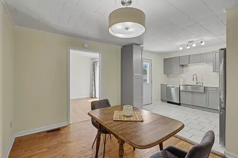Dining - 3423 Balmars Ave, Jackson, MI 49201 photo 1 of 1