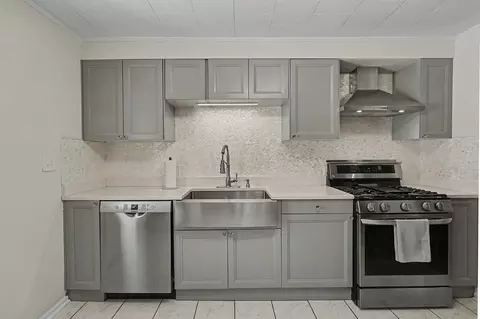 Kitchen - 3423 Balmars Ave, Jackson, MI 49201 photo 1 of 2