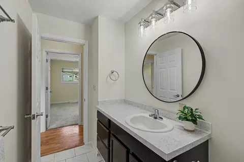 Bath - 3423 Balmars Ave, Jackson, MI 49201 photo 5 of 6