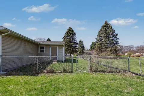 Exterior - 3423 Balmars Ave, Jackson, MI 49201 photo 7 of 8