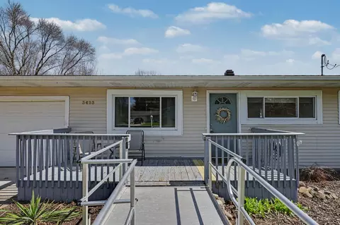 Exterior - 3423 Balmars Ave, Jackson, MI 49201 photo 1 of 8