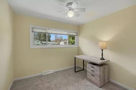 Bedroom - 3423 Balmars Ave, Jackson, MI 49201 photo 10 of 10