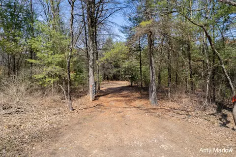 4649 E 28th St, White Cloud, MI 49349 photo 2