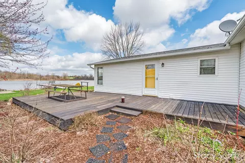 Exterior - 129 Sunset Dr, Dowling, MI 49050 photo 4 of 18