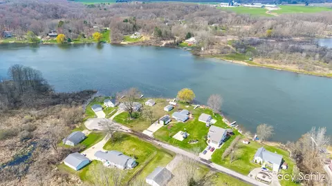 View/Area - 129 Sunset Dr, Dowling, MI 49050 photo 8 of 10