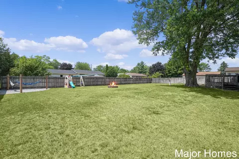 Exterior - 4076 Ranchero Dr, Dorr, MI 49323 photo 6 of 6