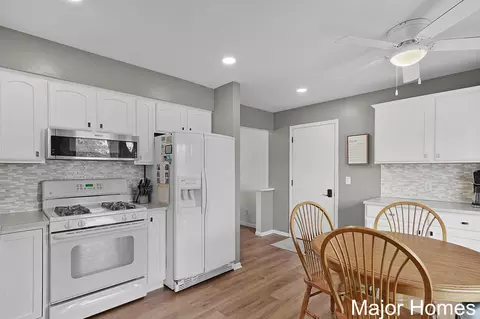 Kitchen - 4076 Ranchero Dr, Dorr, MI 49323 photo 1 of 3