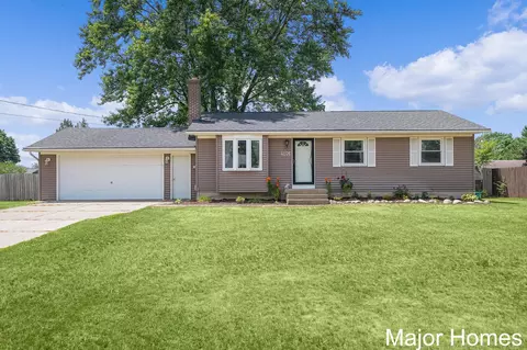 4076 Ranchero Dr, Dorr, MI 49323