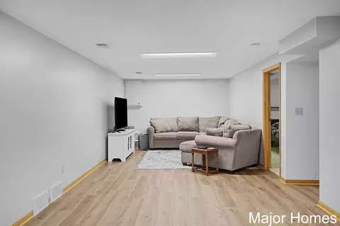 Living - 4076 Ranchero Dr, Dorr, MI 49323 photo 3 of 3
