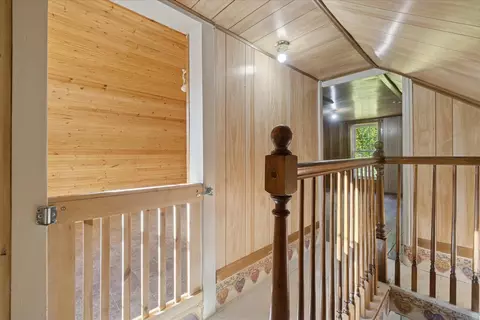 Entry Way - 311 E Pine St, Edmore, MI 48829 photo 4 of 4