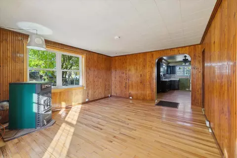 Living - 311 E Pine St, Edmore, MI 48829 photo 1 of 2