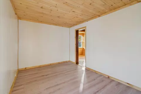 Bedroom - 311 E Pine St, Edmore, MI 48829 photo 2 of 4