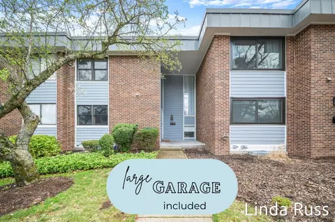 2440 E Collier Ave SE, Grand Rapids, MI 49546