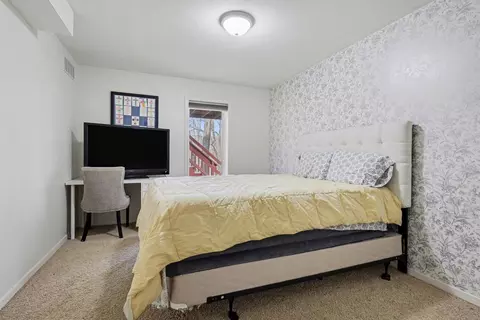 Bedroom - 2011 Knollpoint Dr NE, Ada, MI 49301 photo 3 of 5