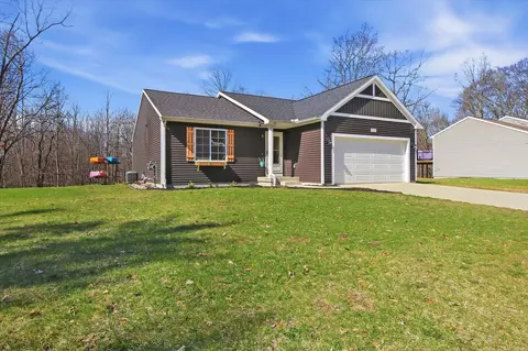 15371 Buck Hollow Dr, Gowen, MI 49326
