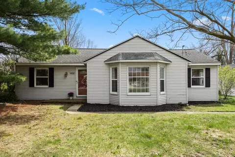 1430 36th St SE, Grand Rapids, MI 49508