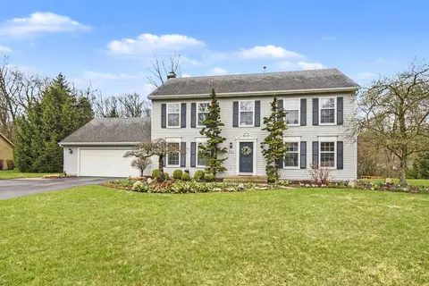 3101 Bannockburn Dr SE, Ada, MI 49301