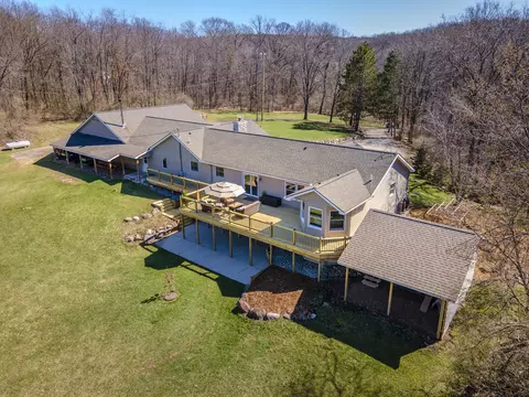 Exterior - 2470 Whites Bridge Rd, Lowell, MI 49331 photo 5 of 26