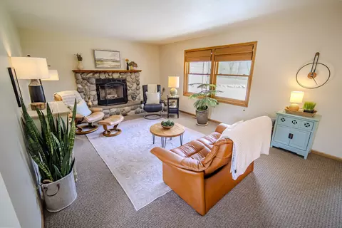 Living - 2470 Whites Bridge Rd, Lowell, MI 49331 photo 2 of 2