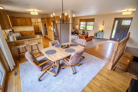 Dining - 2470 Whites Bridge Rd, Lowell, MI 49331 photo 2 of 4