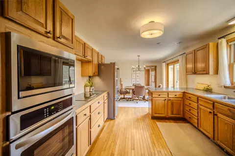 Kitchen - 2470 Whites Bridge Rd, Lowell, MI 49331 photo 2 of 4
