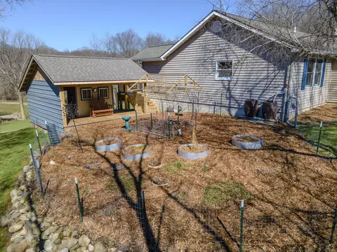 Exterior - 2470 Whites Bridge Rd, Lowell, MI 49331 photo 22 of 26