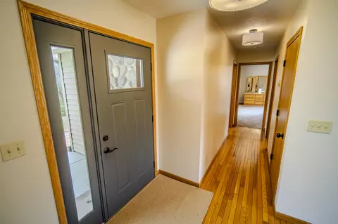 Entry Way - 2470 Whites Bridge Rd, Lowell, MI 49331 photo 2 of 3