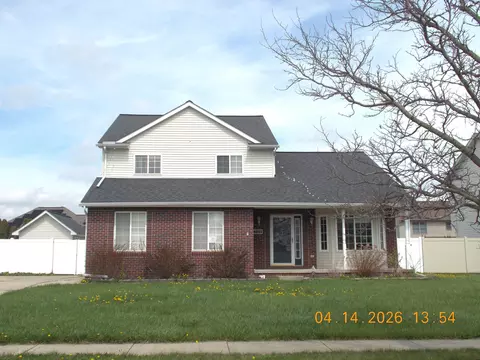 4893 Southpointe Pkwy, Monroe, MI 48161