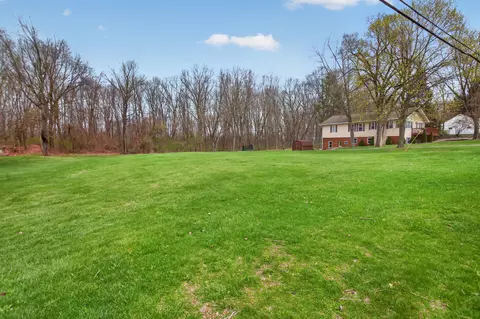 Exterior - 340 Burt Ave, Jackson, MI 49201 photo 10 of 10