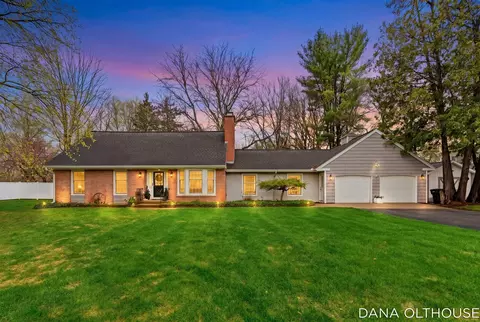 840 Ely St, Allegan, MI 49010