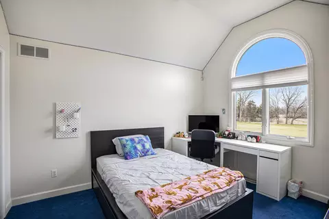 Bedroom - 17 Coronado Dr, Jackson, MI 49201 photo 6 of 7
