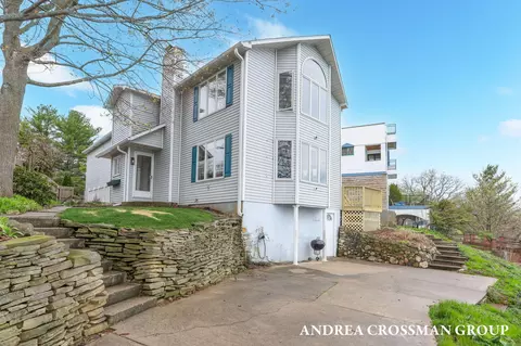 567 Breezy Bluff St, Battle Creek, MI 49015
