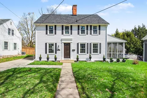 346 N Marshall Ave, Marshall, MI 49068