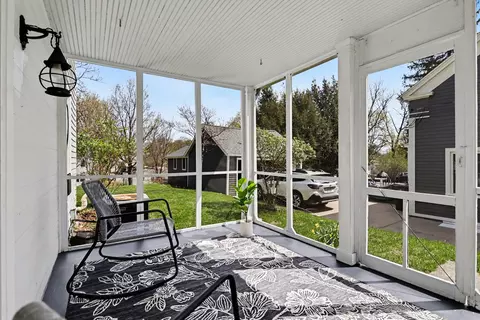 Exterior - 346 N Marshall Ave, Marshall, MI 49068 photo 3 of 8