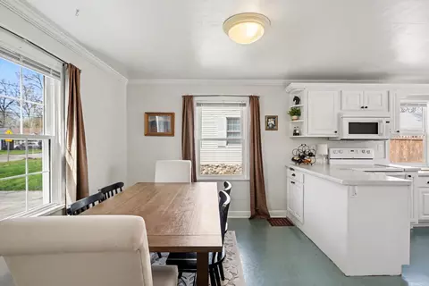 Dining - 346 N Marshall Ave, Marshall, MI 49068 photo 2 of 2