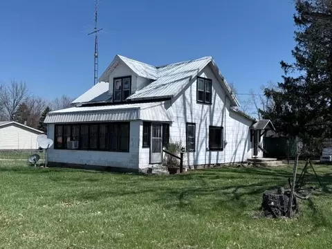 325 S Main St, Montgomery, MI 49255