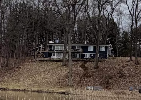 9679 Sterling Rd, Richland, MI 49083