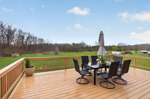 Exterior - 10994 Sears Rd, Concord, MI 49237 photo 2 of 10