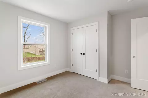 Bedroom - 11792 Everett Ave, Allendale, MI 49401 photo 3 of 8