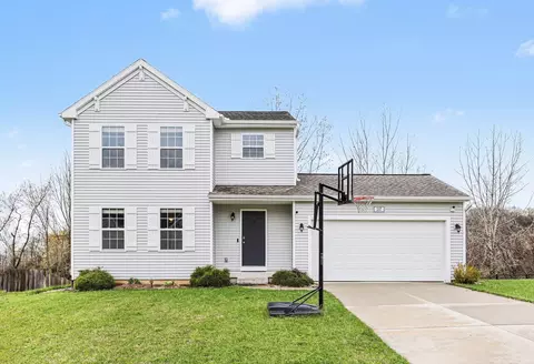 217 Station Hill St, Galesburg, MI 49053