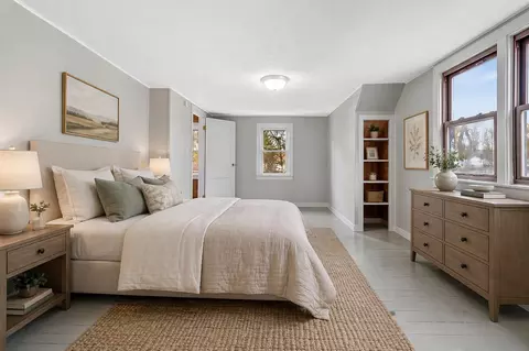 Bedroom - 350 Mill St, Saranac, MI 48881 photo 4 of 4