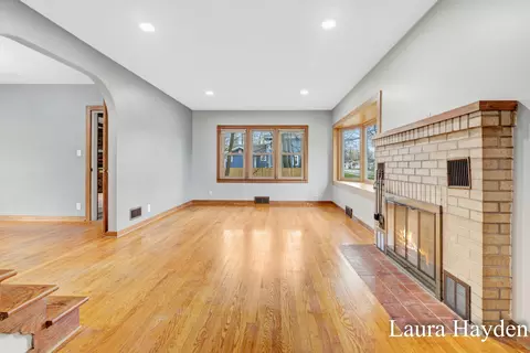 Living - 350 Mill St, Saranac, MI 48881 photo 1 of 9
