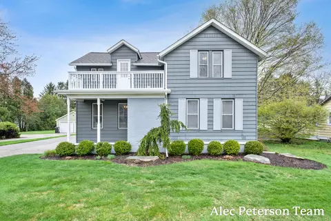 107 W Main Ave, Zeeland, MI 49464