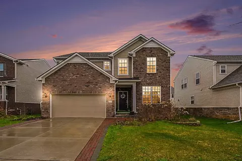 552 Wishing Tree Ln, Ann Arbor, MI 48108
