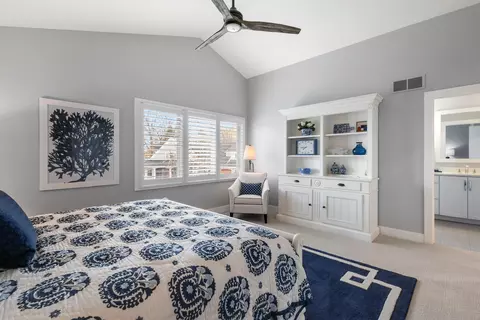 Bedroom - 12271 E D Ave, Richland, MI 49083 photo 4 of 9