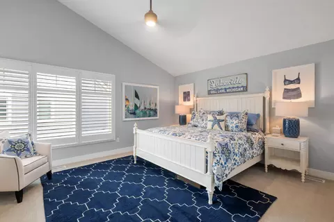Bedroom - 12271 E D Ave, Richland, MI 49083 photo 7 of 9