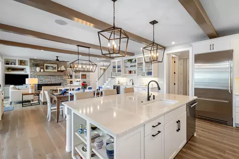 Kitchen - 12271 E D Ave, Richland, MI 49083 photo 2 of 5