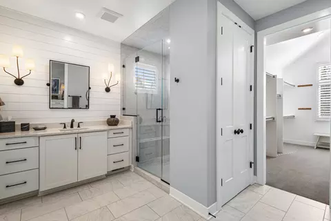 Bath - 12271 E D Ave, Richland, MI 49083 photo 3 of 9